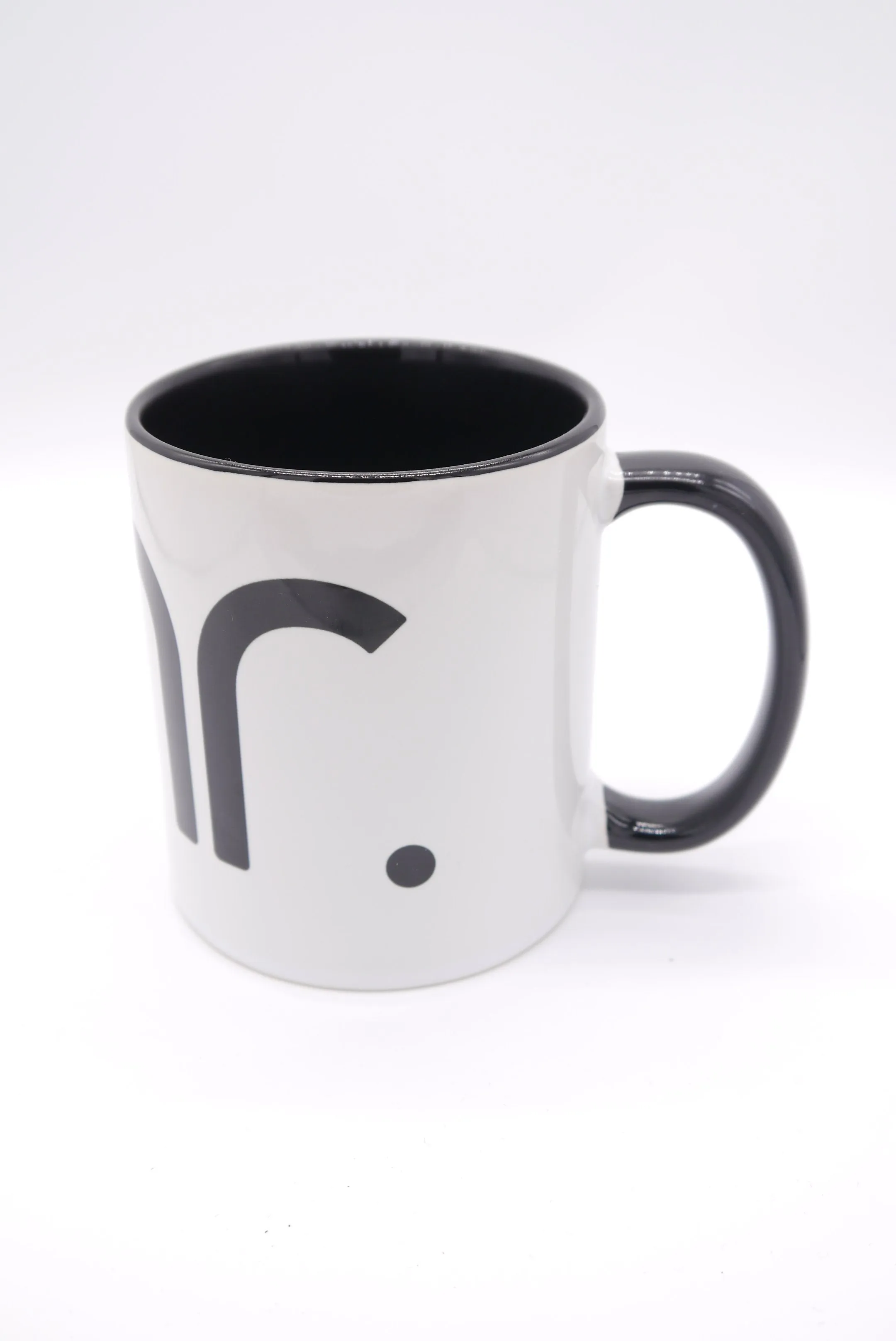 Black Runr Mug