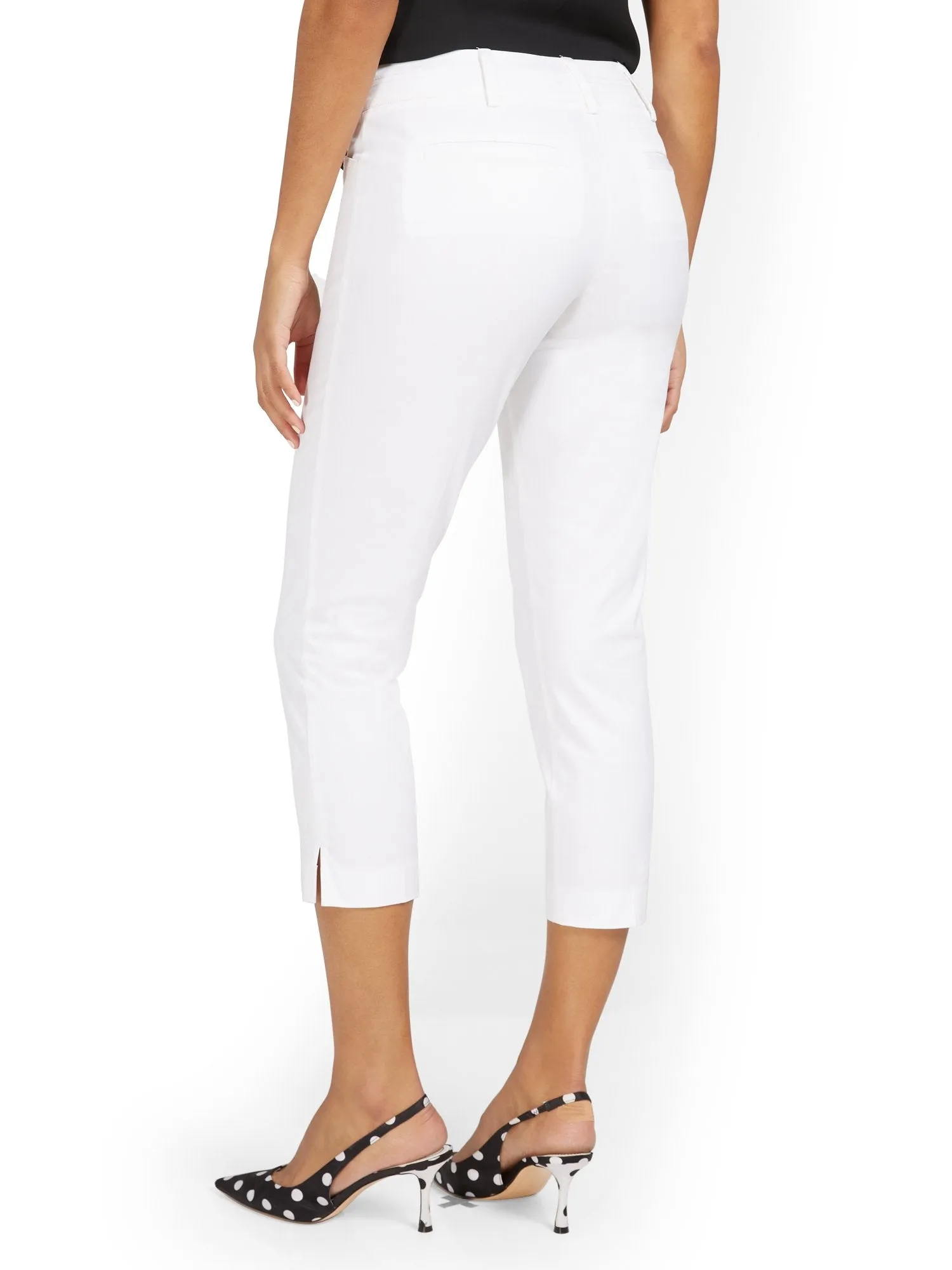 Petite White Capri Pant - 7th Avenue