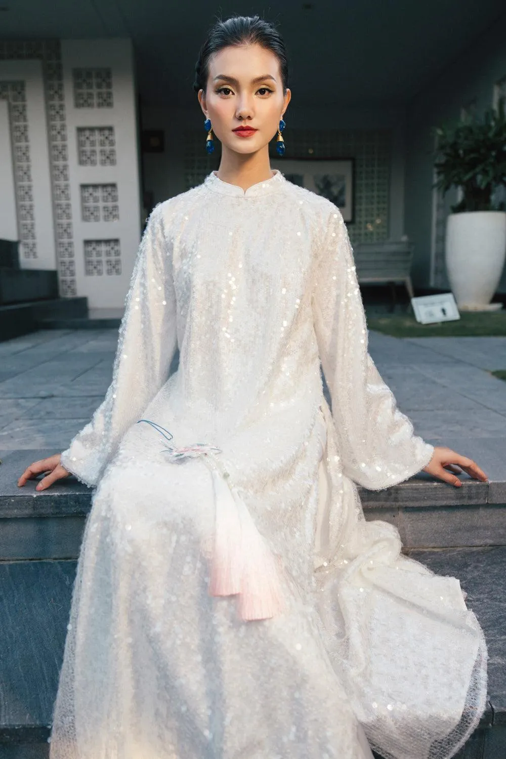 To Sa Straight Wide Sleeved Sequin Floor Length Ao Dai