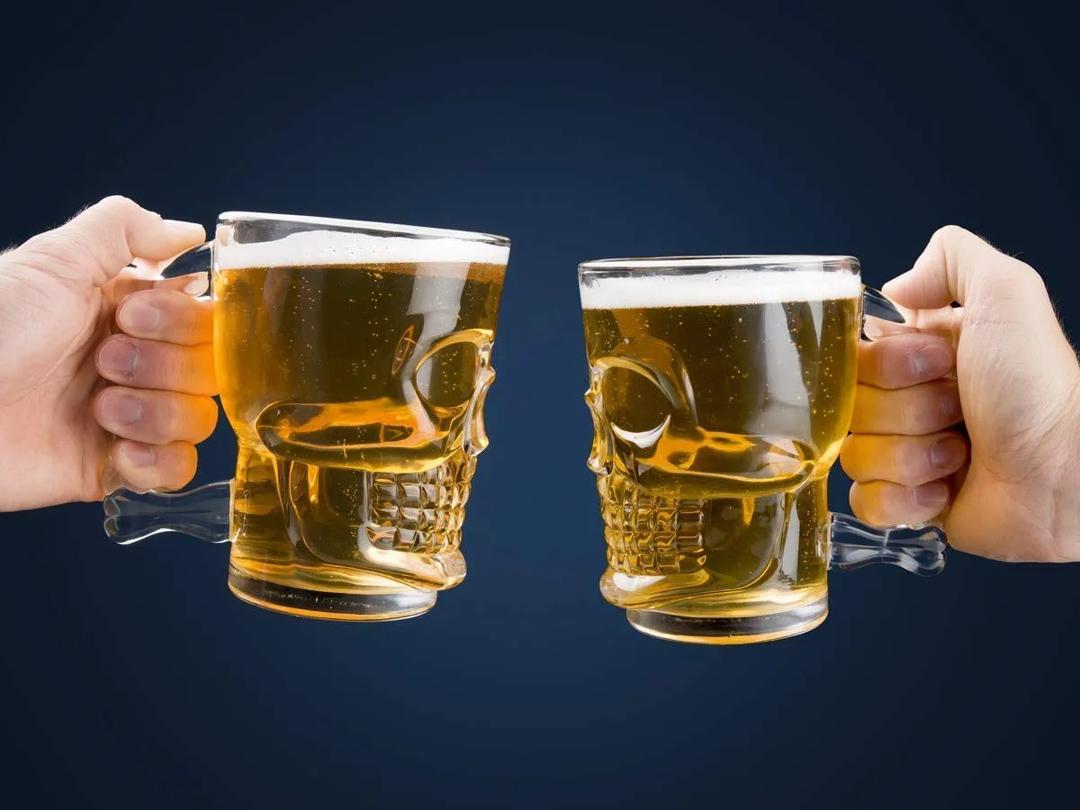 Vilon Italian premium Glass Skull Beer Mug for Home , Bar ( CLEAR , 520ML , 2 Pieces )